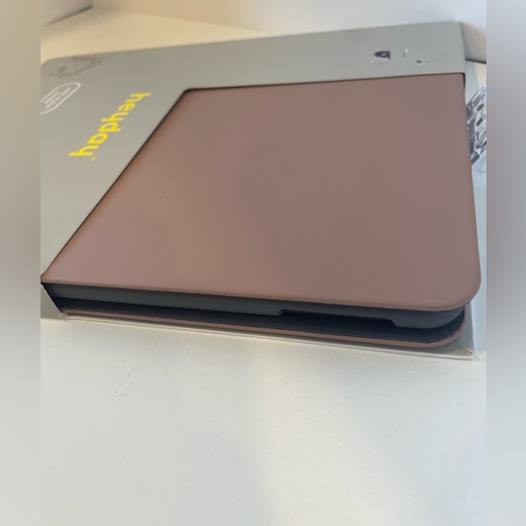 Heyday Folio Case For Apple iPad  10.2” And iPad Air 10.5” Taupe Stylus Holder - Picture 4 of 7